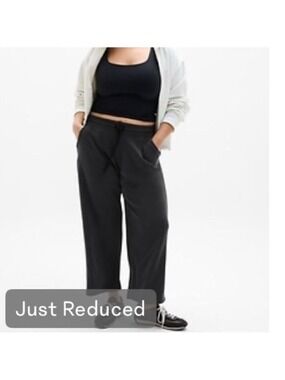 Athleta Seasoft Black Wide Leg Crop Pants, size Large Tall